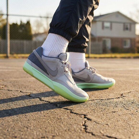 Nike Mens 12 Zoom Freak 4 Basketball Shoes Gray Green Giannis Zoom Air Court main image 6
